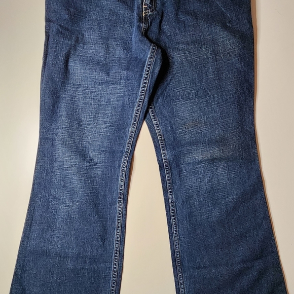 Levi's Pants - Classic Women's Dark Blue Jeans